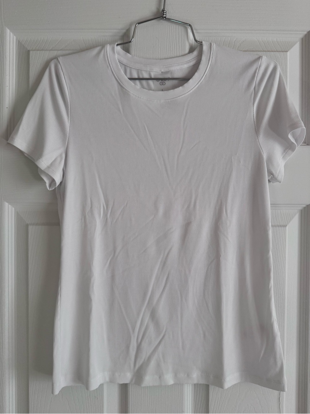 Calia brand Women's White Short Sleeve Crew Tee. Size Large
